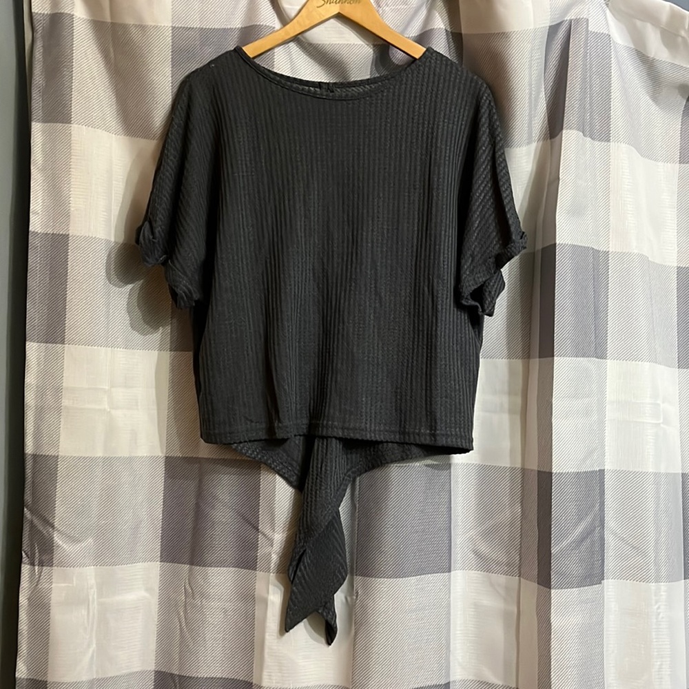 SHEIN Tie Back Top